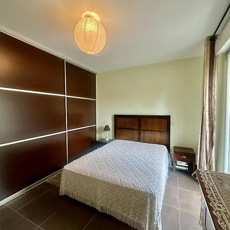 With Sea View And Access * LʼÎle-Rousse