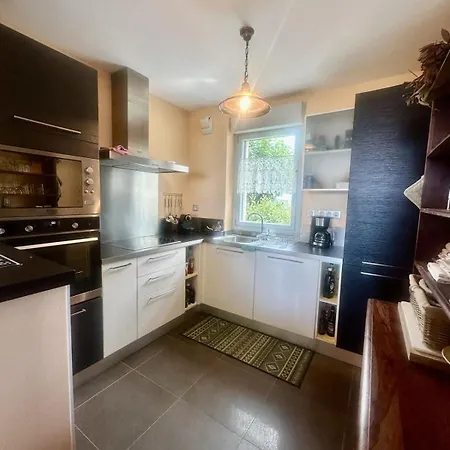 With Sea View And Access LʼÎle-Rousse