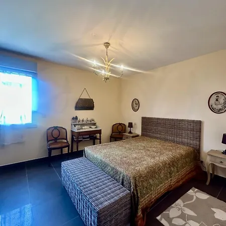 Lägenhet With Sea View And Access